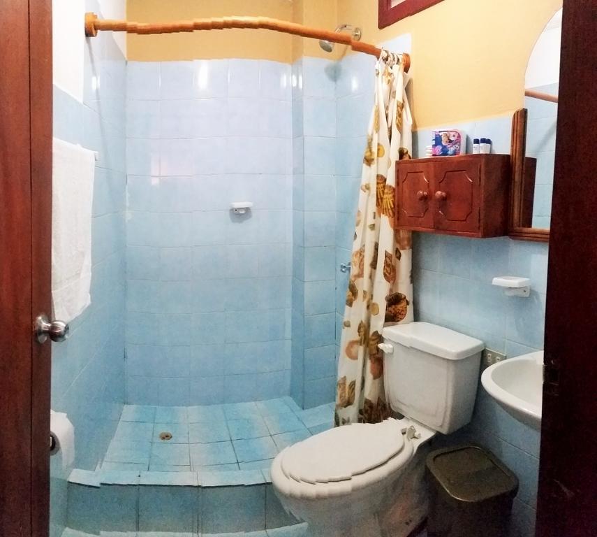 Hostal Estrella De Mar Puerto Ayora  Exteriör bild