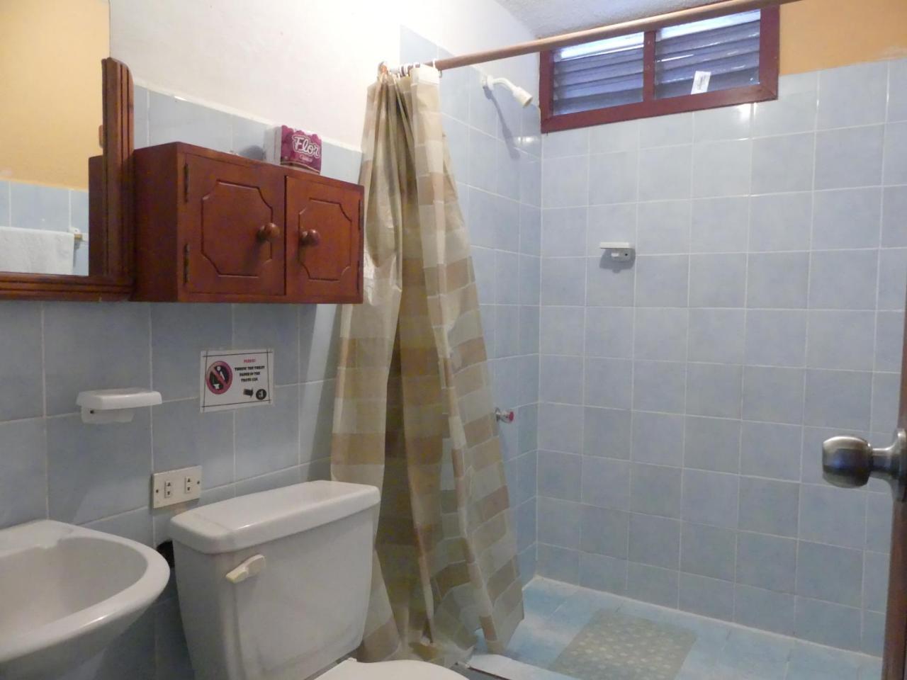 Hostal Estrella De Mar Puerto Ayora  Exteriör bild